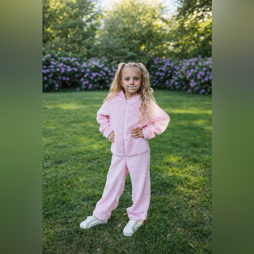 Pink plush monster Labubu costume, Easter Bunny Outfit for Girls - Picture 5 of 5